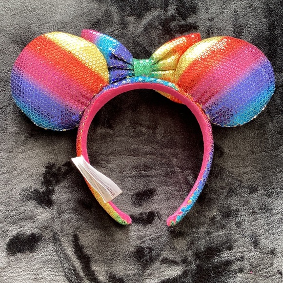 Disney Minnie Mouse Ears - Picture 2 of 2